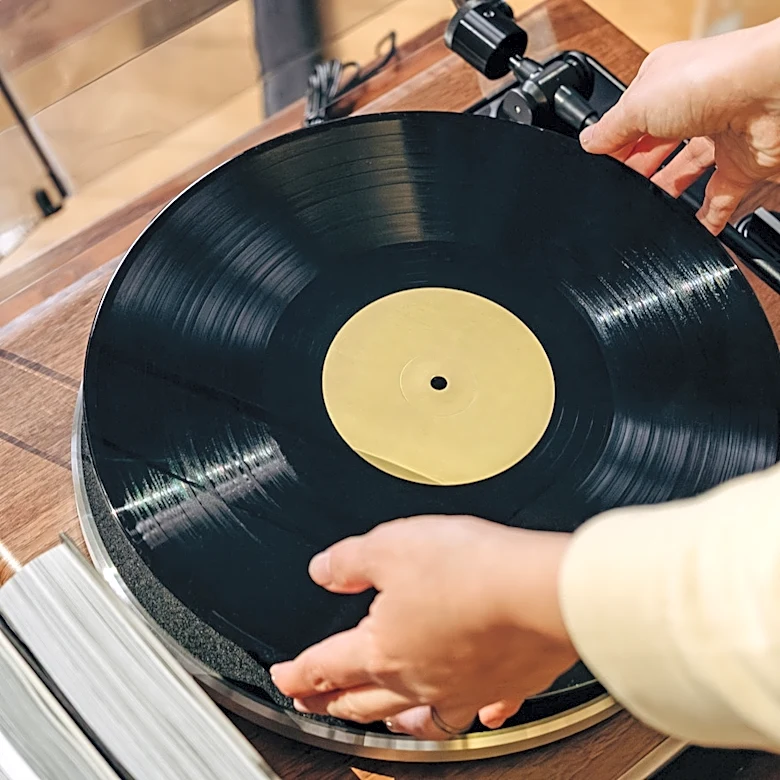 At What Temperature Do Vinyl Records Start To Warp?