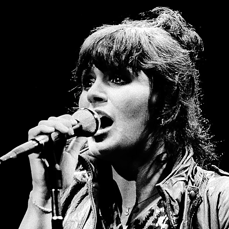 The Top 10 Hit That Gave Linda Ronstadt Her First No. 1 Was Actually A Cover