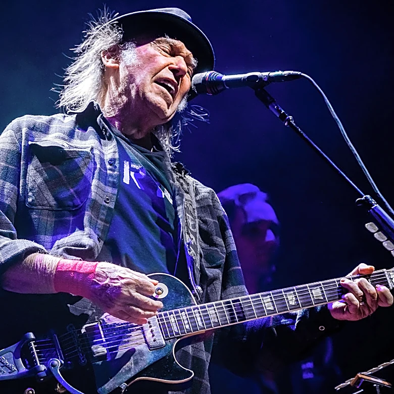 5 Vinyls Every Neil Young Diehard Should Already Own