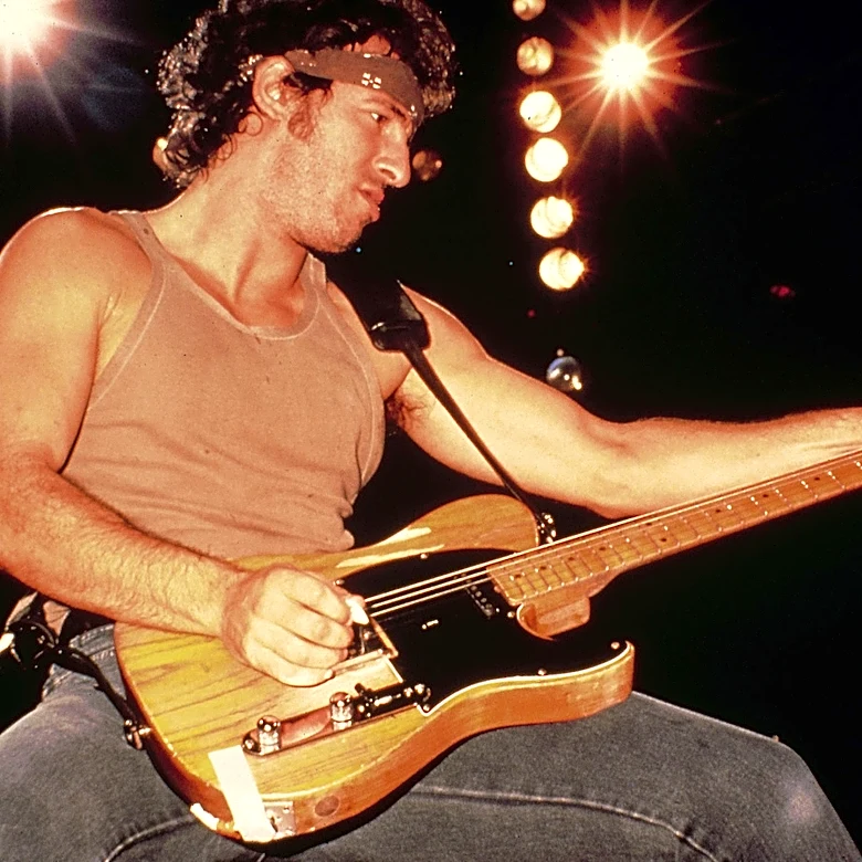 5 Iconic Guitars Every Classic Rock Fan Should Instantly Recognize