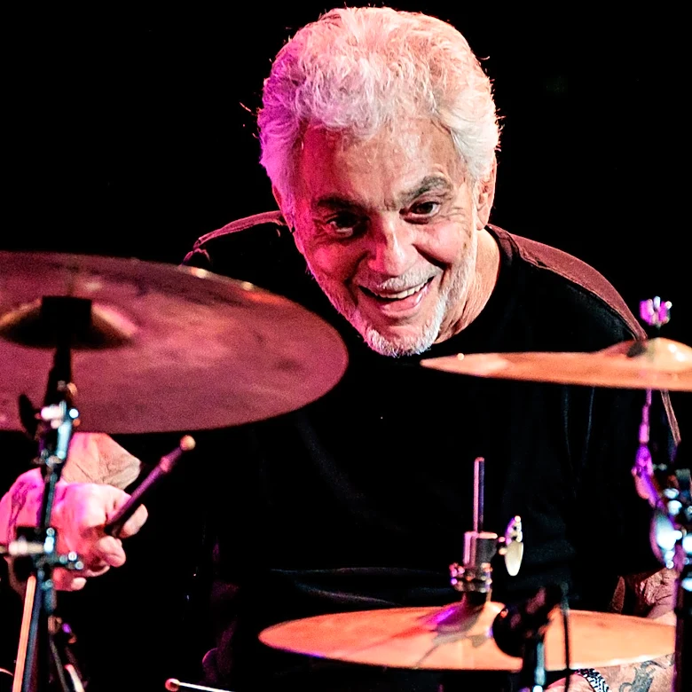 The Famed 1977 Classic Rock Drum Solo Steve Gadd Forgot He Even Recorded