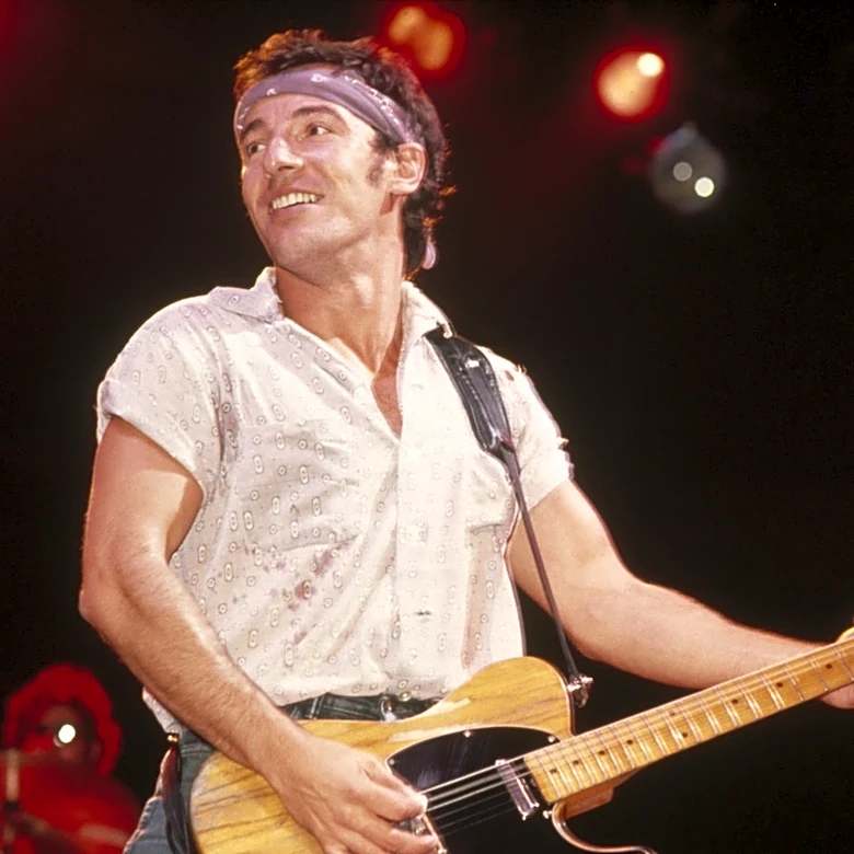 5 Nearly Perfect Bruce Springsteen Songs That Belong On Every Classic Rock Fan's Playlist