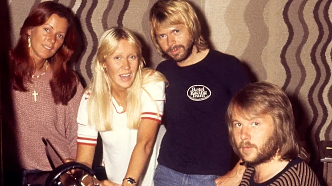 5 Classic Love Songs Inspired By The End Of Summer