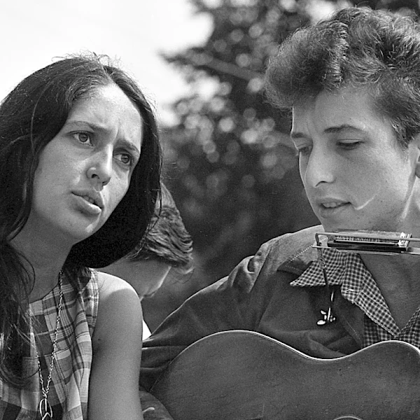 5 Essential Folk Rock Hits For Major Life Milestones