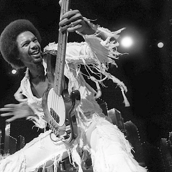 The Top 10 Hits That Took Over Fall 1977