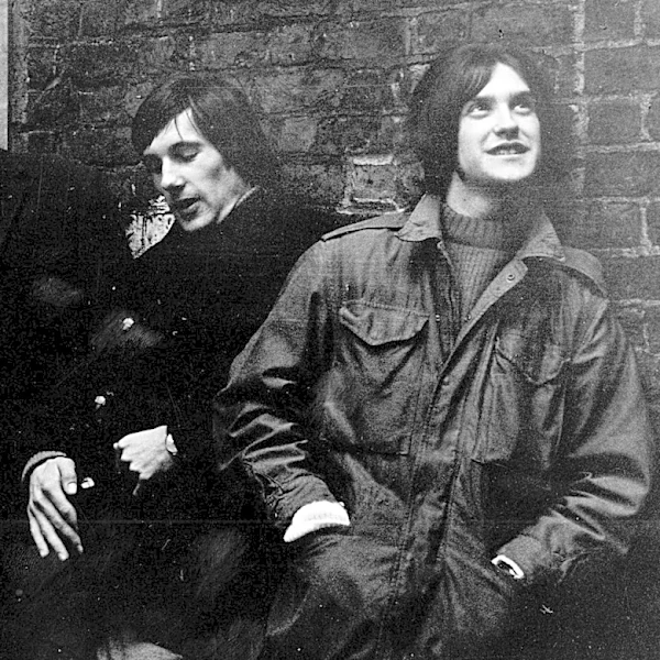 5 Songs By The Kinks That Prove 1966 Was The Best Year Of Their Career
