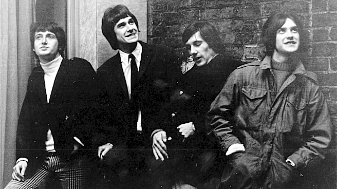 5 Songs By The Kinks That Prove 1966 Was The Best Year Of Their Career