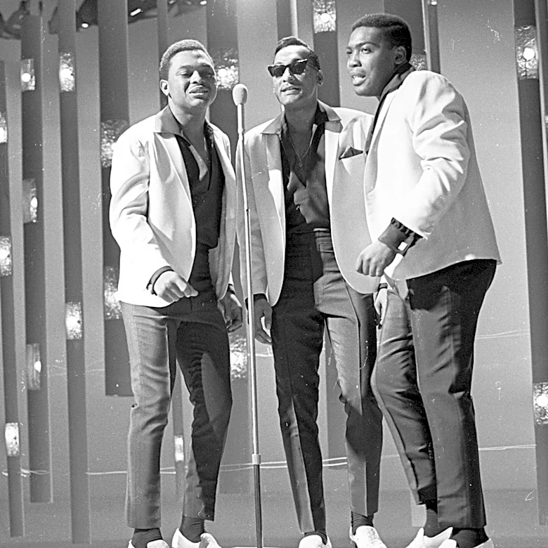 The Best Motown Hits That Still Get Boomers In Their Dancing Shoes