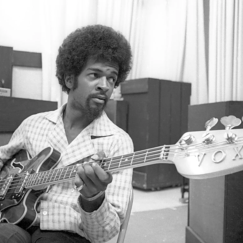 The 5 Greatest Self-Taught Bassists Of All Time