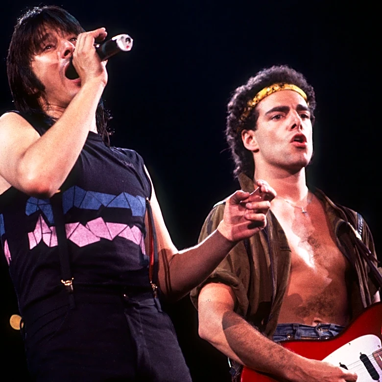 The 4 Longest Guitar Solos In Soft Rock Classics