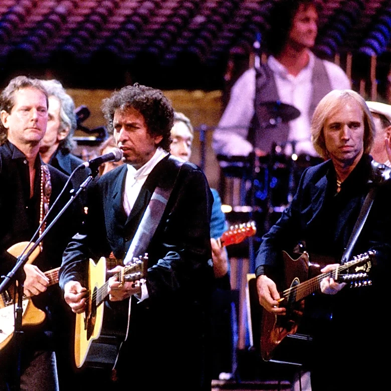 The 3 Best Folk Rock-Influenced Supergroups Of The '80s