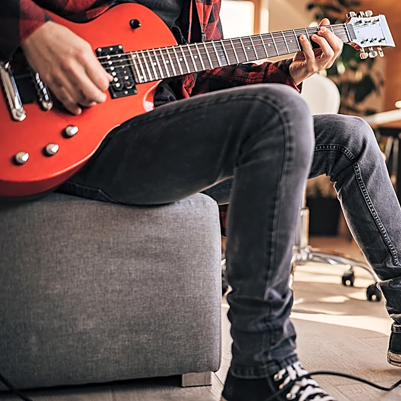 The Best Amp And Pedal Setups For Electric Guitar Beginners