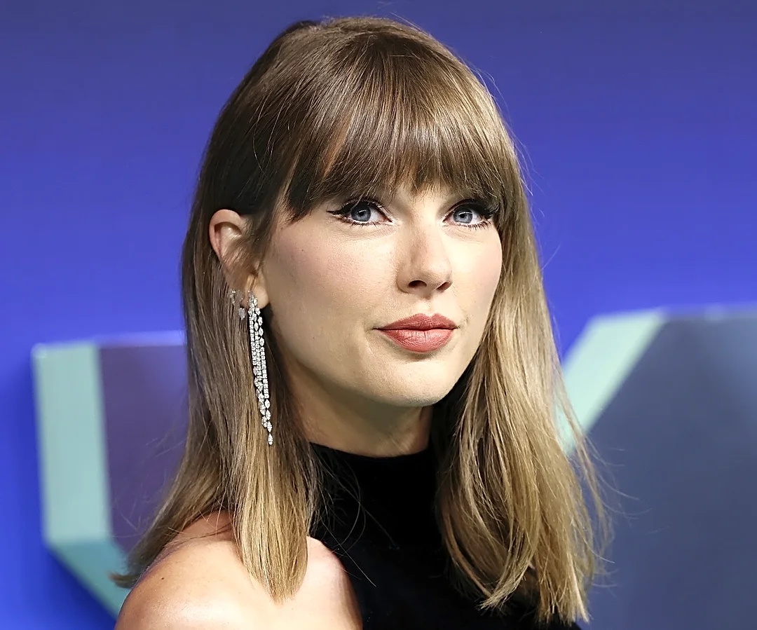 Quote Of The Day By Taylor Swift: 'I'm Trying To Tell You That Losing Things Doesn't Just Mean Losing. A Lot Of The Time...'