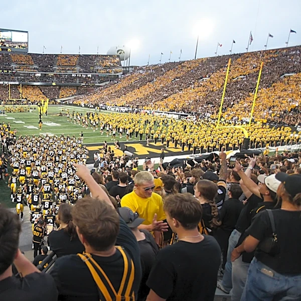 Where is Kinnick in USA TODAY's Big Ten football stadium rankings?