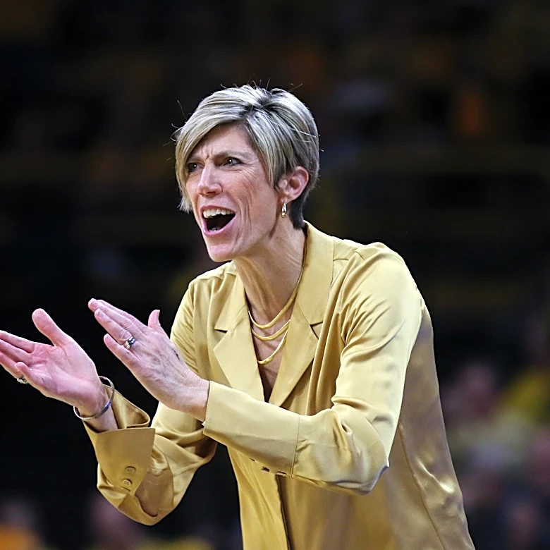 Iowa women's basketball offers 2030 guard Joy Pettigrew