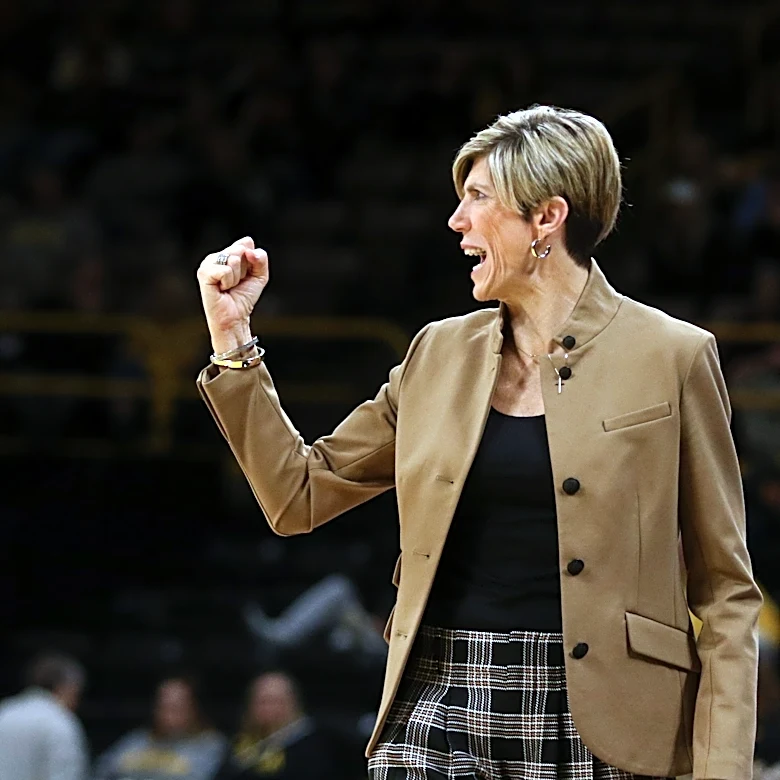 Iowa women's basketball offers 2029 guard Madeleine Hamiel