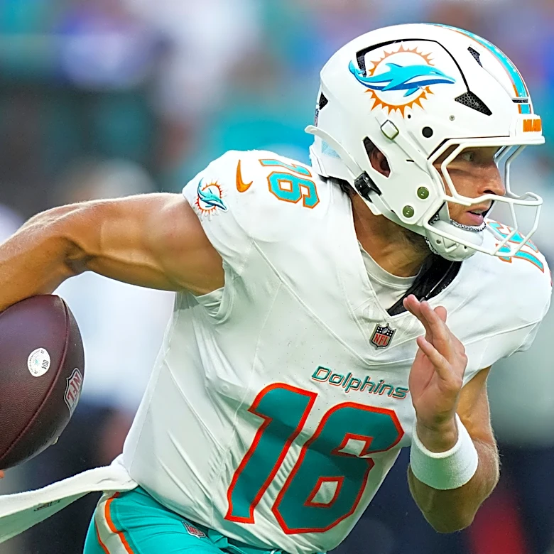 Miami Dolphins signing Mark Gronowski to practice squad