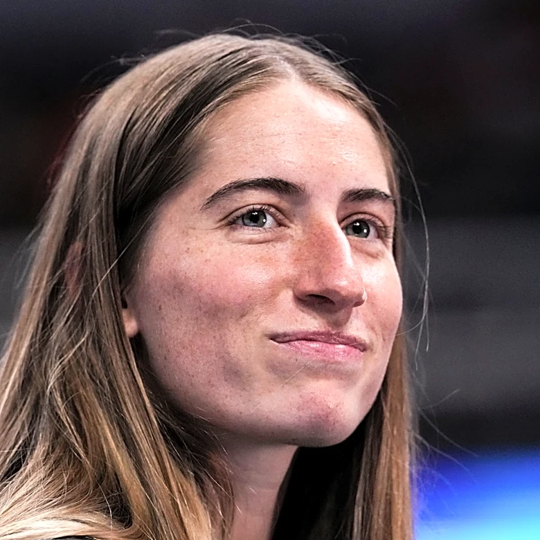 Kate Martin signs developmental contract with Chicago Sky