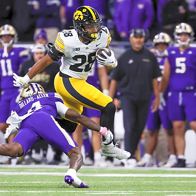 Takeaways from Iowa football's dominant road win over Washington