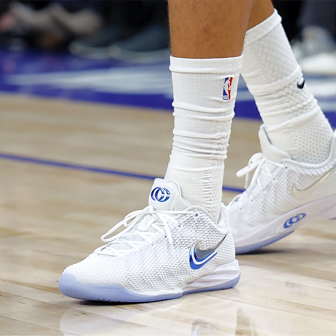 Pistons' Cade Cunningham opens NBA season in Caitlin Clark shoes