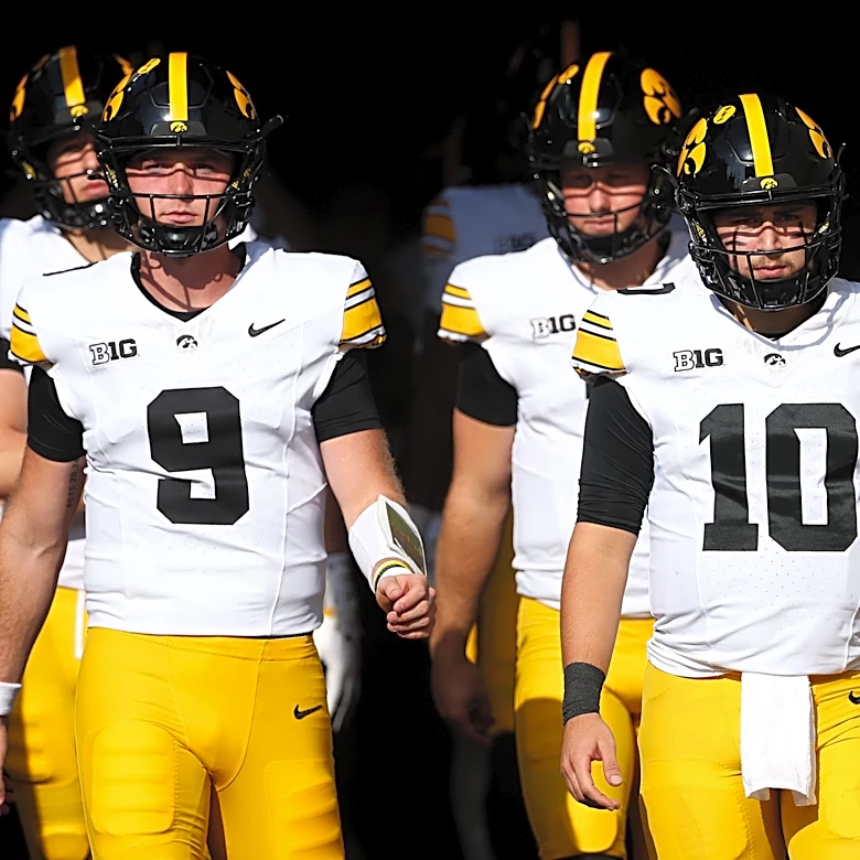 Iowa football releases Week 9 depth chart vs. Wisconsin