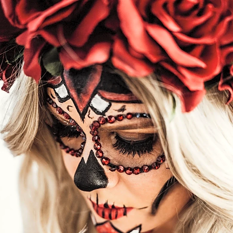 The Halloween Makeup Trends Worth Trying All Through Spooky Season 2026