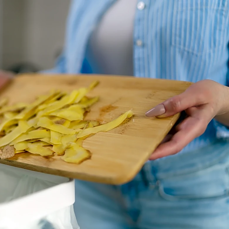Don't Throw Out Potato Skin Scraps — Turn Them Into A DIY Fertilizer That Plants Will Love