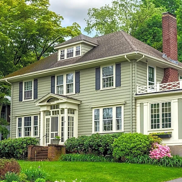 Every 1940s House Had Them — The Classic Window Design That Invites More Natural Light