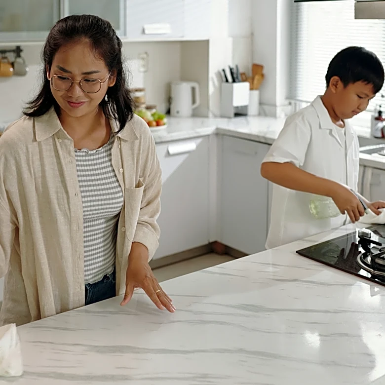 13 Mistakes People Make When Organizing Their Countertops