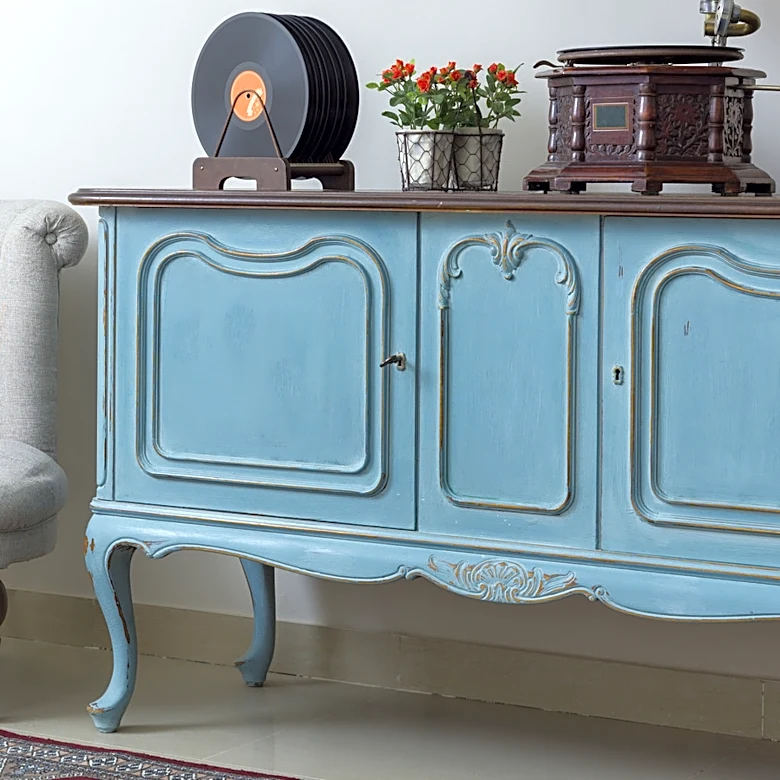 12 Antique Trends That Are Taking Over In 2026