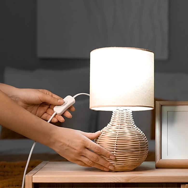 Forget Boring Table Lamps: Amazon's Flower-Inspired Design Looks So High End For The Price