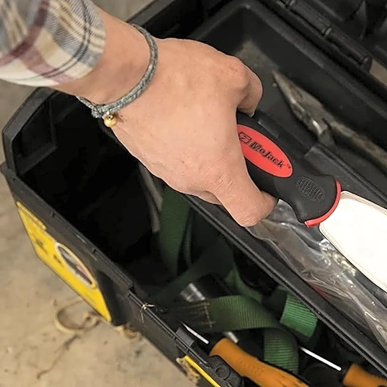 The Amazon Tool That Makes Removing Grass & Mud From The Mower So Handy
