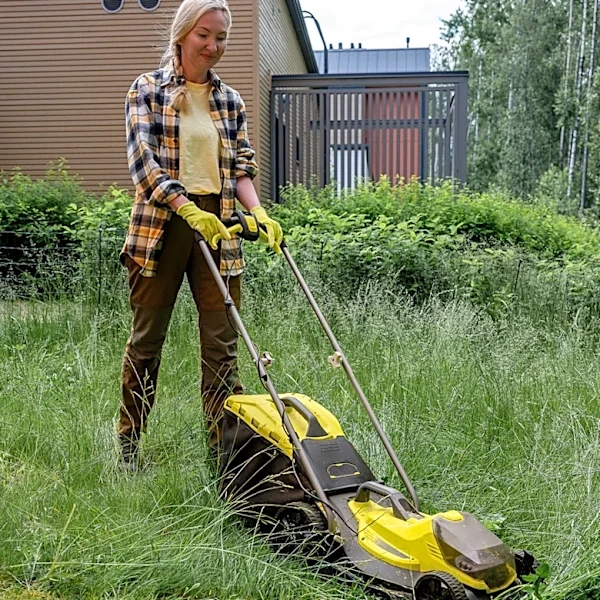 Don't Forget To Clean This Spot To Help Extend The Lifespan Of Your Electric Lawn Mower