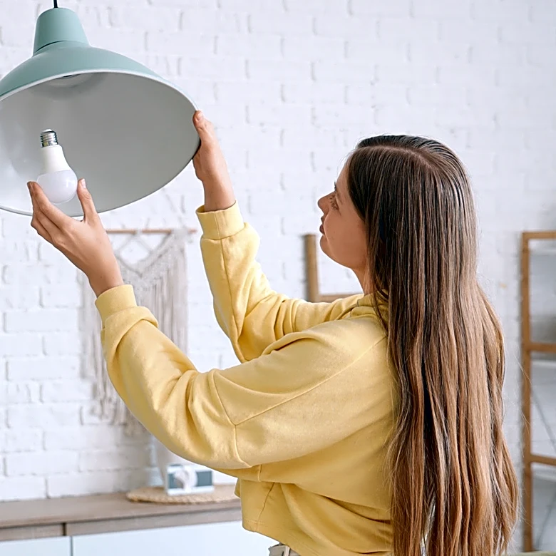 What Happens If You Put A 100W Bulb Into A 60W Socket