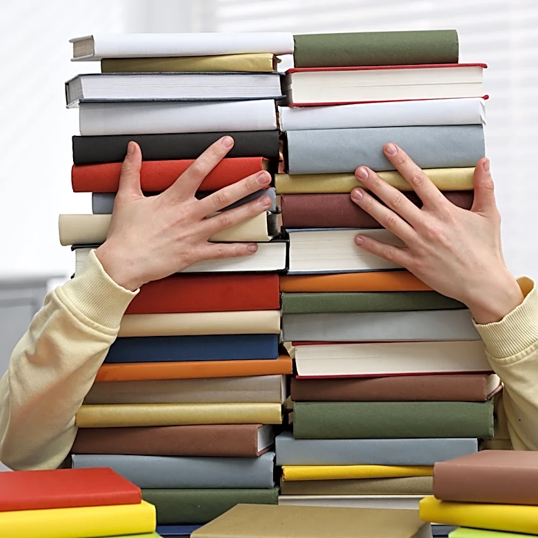 Ditch Traditional Shelves: This Clever Solution Makes Your Book Collection Float
