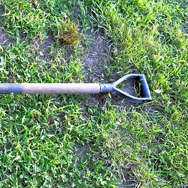 Upcycle An Old Shovel Handle Into A Smarter Way To Move Planters With A Clever DIY