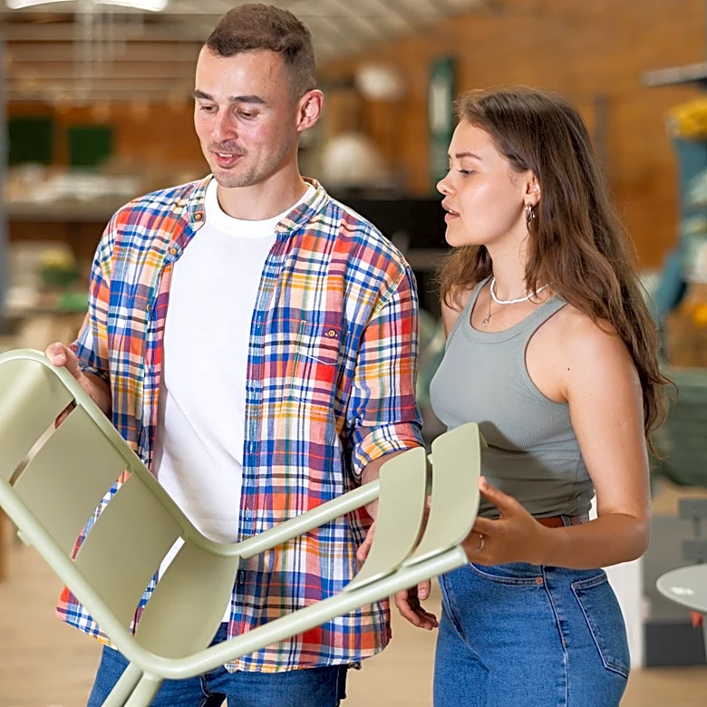 When Does Home Depot Mark Down Unsold Outdoor Patio Furniture?