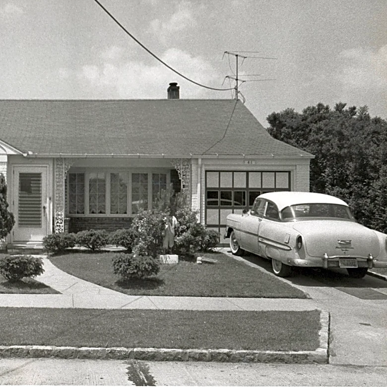 The Hazardous Feature In 1900s Homes That Is Completely Illegal Today