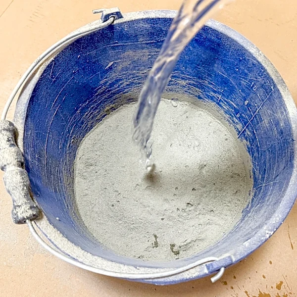 Everyone Will Be Buying Quick-Setting Cement For An Easy Decor Project