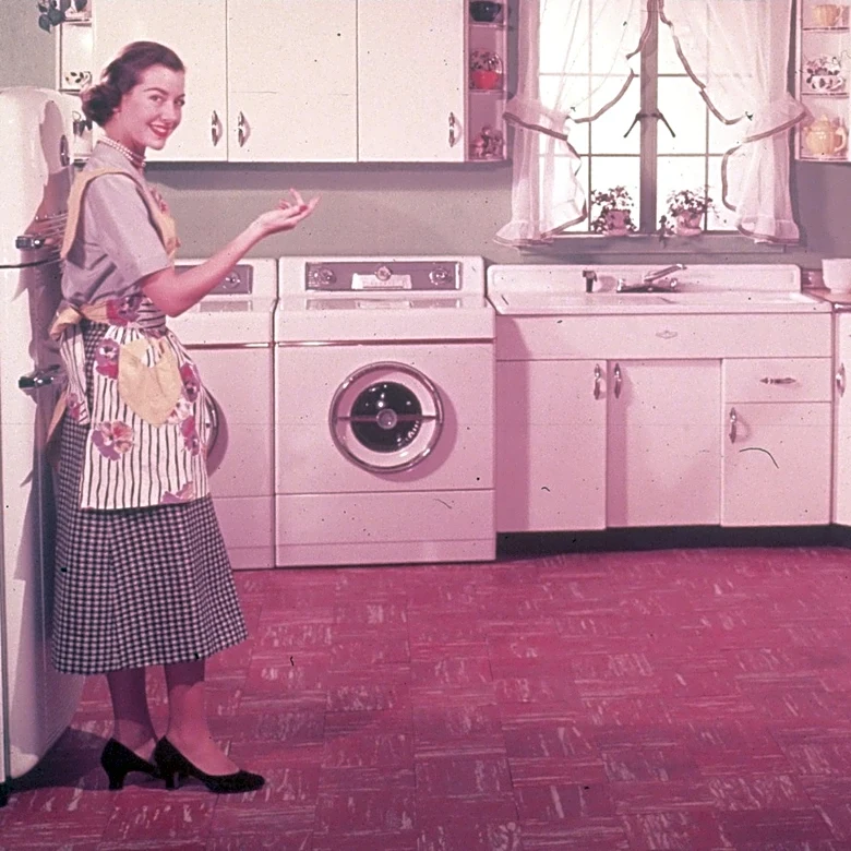 It Peaked In The '50s — Now It's The Durable Kitchen Item You Can Get At The Thrift Store