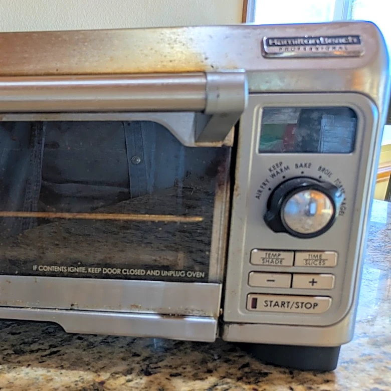 We Tried A Common Cleaning Hack To Lift Baked-On Grease, But The Results Were Far From Sparkling