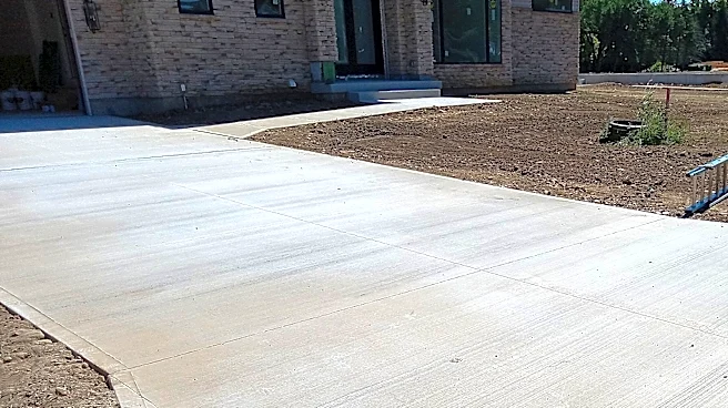 Ditch Concrete Driveways – How To Make This Alternative Gravel Variety Pop In Your Yard