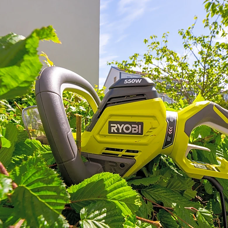 13 Highly-Rated Ryobi Finds Worth Buying For Summer