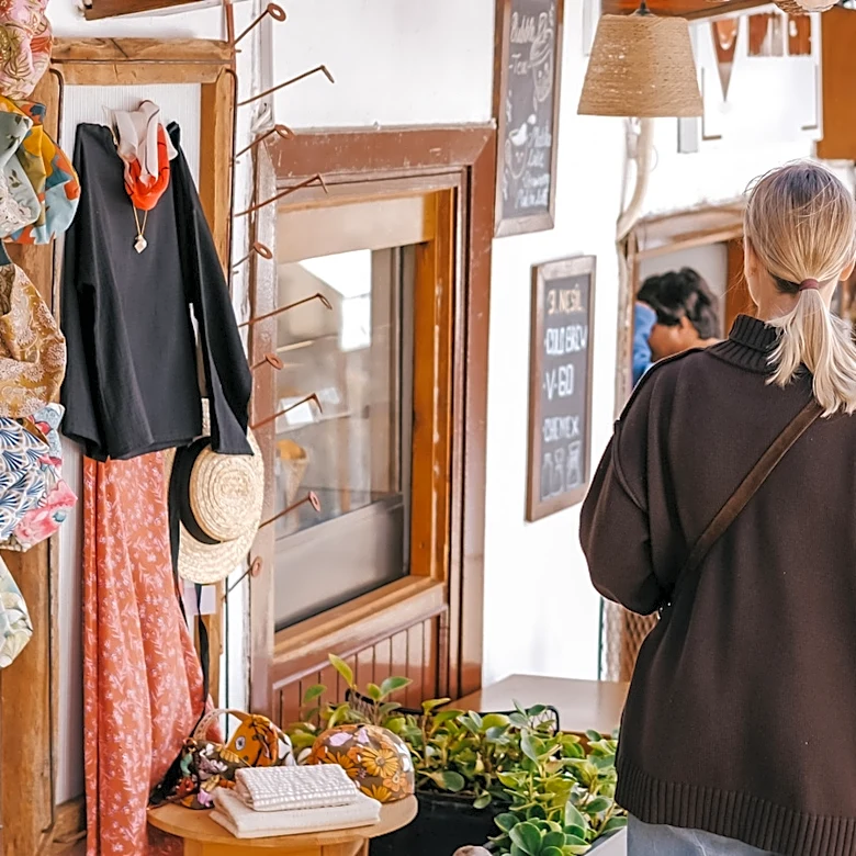 Vintage, Antique, And Retro: What's The Difference?