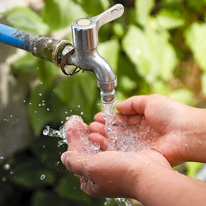 Stop Tracking Dirt Inside: Use This Bathroom Staple For An Outdoor Upgrade