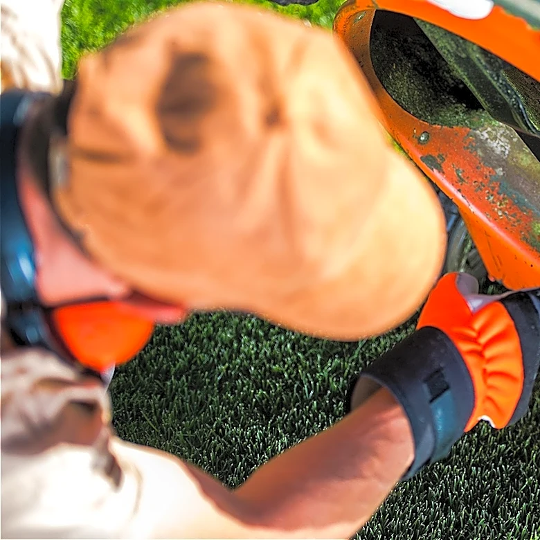 What To Do If Your Lawn Mower Blades Are Bent?