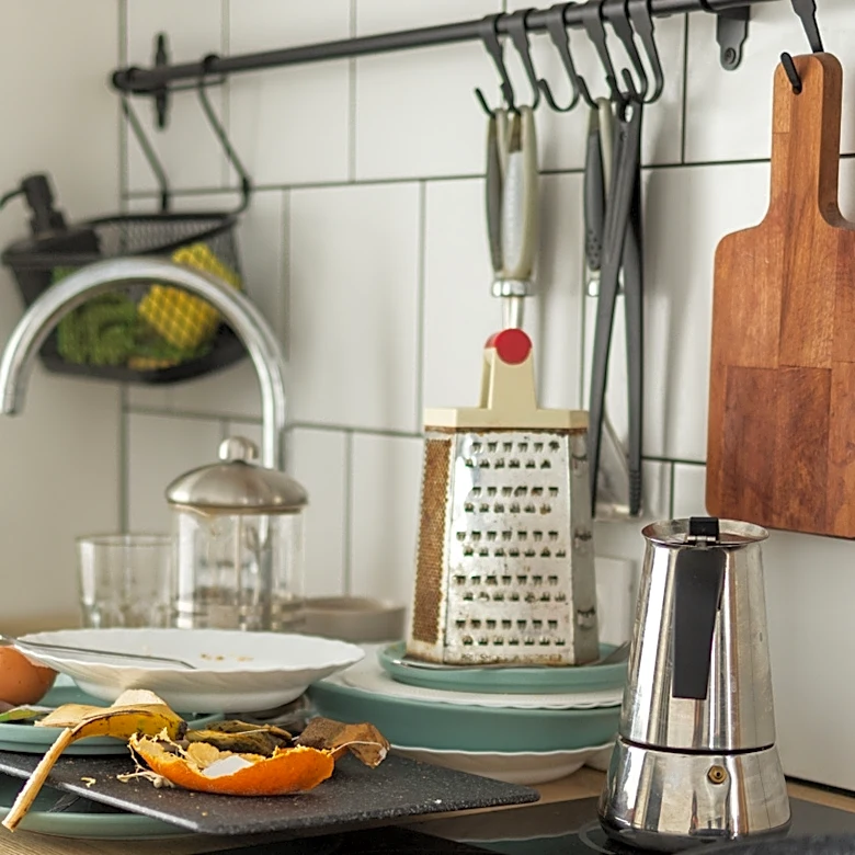 Ditch Your Traditional Sponge: Martha Stewart Has A Better Way To Get Dishes Clean