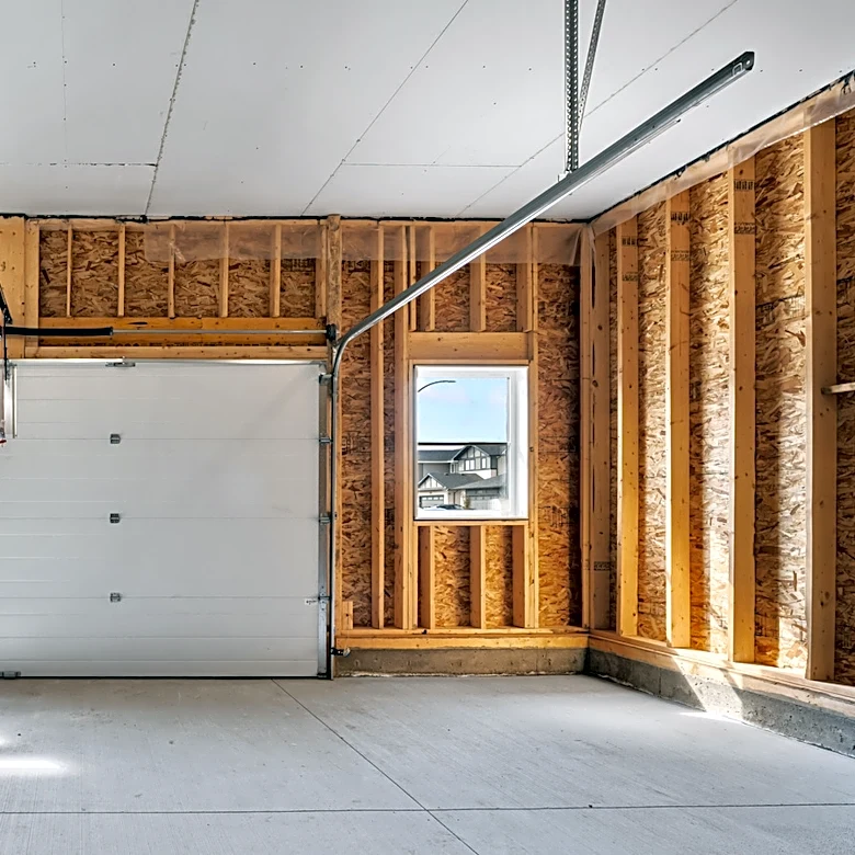 Ditch Traditional Windows: There's A Cheaper Way To Get Hot Air Flowing Out Your Garage