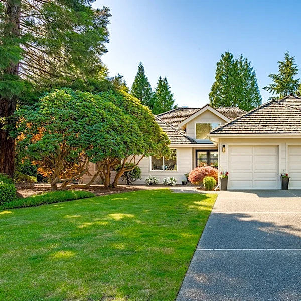 Not Edging: The Hardscaping Feature Gravel Driveways Need