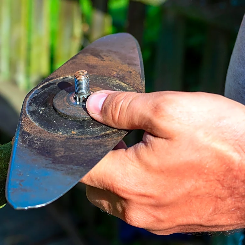 What Is The Average Lifespan Of Lawn Mower Blades?